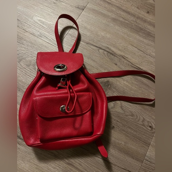 Coach vintage Red Leather mini backpack Bag - Picture 2 of 4
